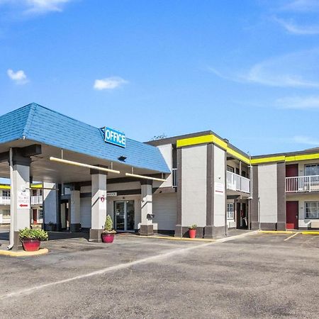 Econo Lodge Inn&Suites Terre Haute Esterno foto