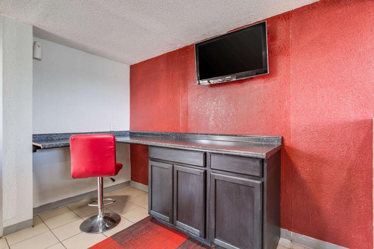 Econo Lodge Inn&Suites Terre Haute Esterno foto