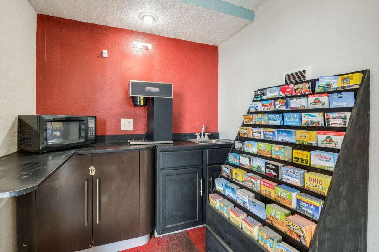 Econo Lodge Inn&Suites Terre Haute Esterno foto