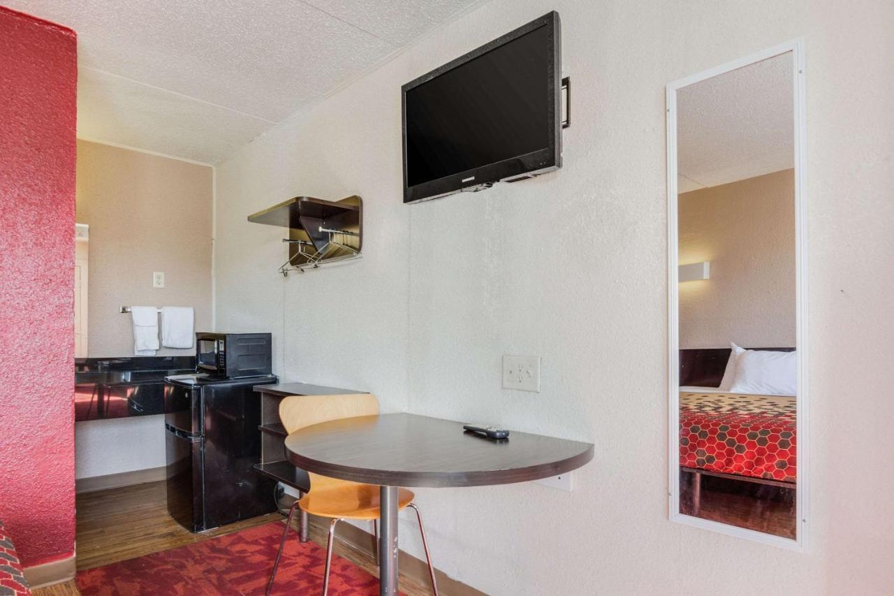 Econo Lodge Inn&Suites Terre Haute Esterno foto
